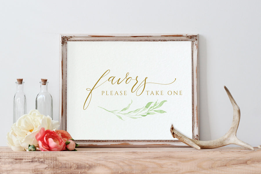 Elegant Wedding Favors Sign
